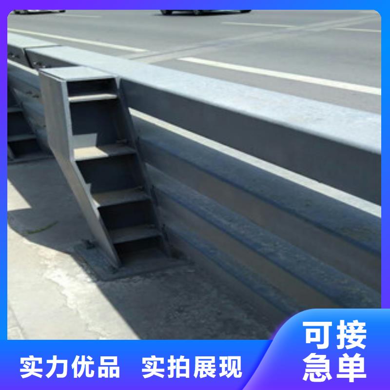 不銹鋼復合管護欄,橋梁護欄超產(chǎn)品在細節(jié)來圖定制量大從優(yōu)