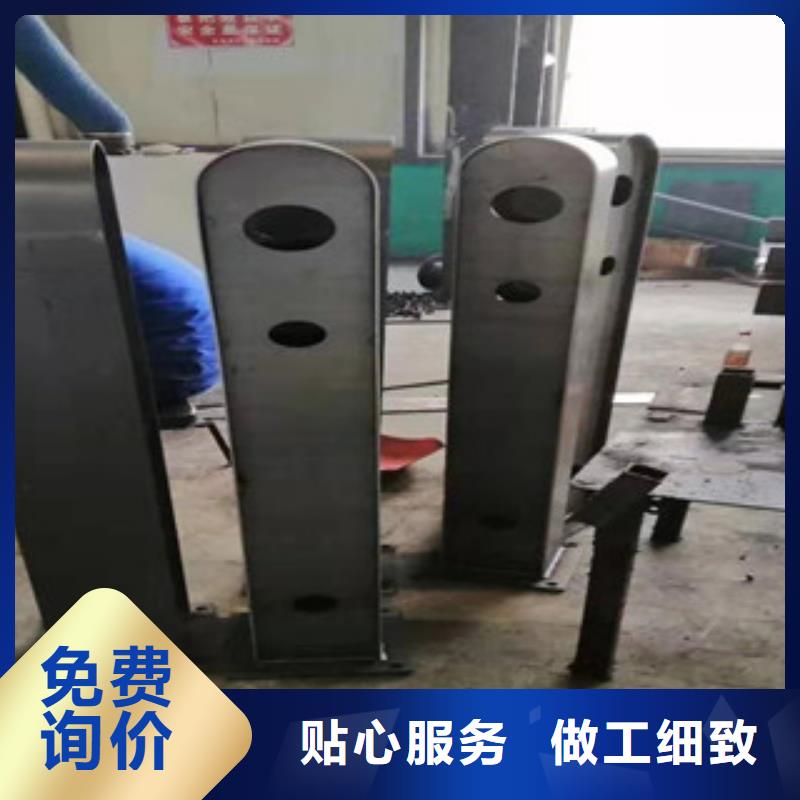 橋梁護欄M型防撞護欄源廠定制好品質(zhì)經(jīng)得住考驗