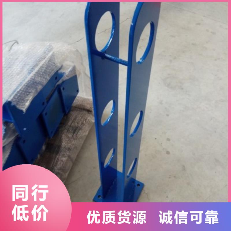 立柱LED燈光護(hù)欄歡迎來廠考察今年新款