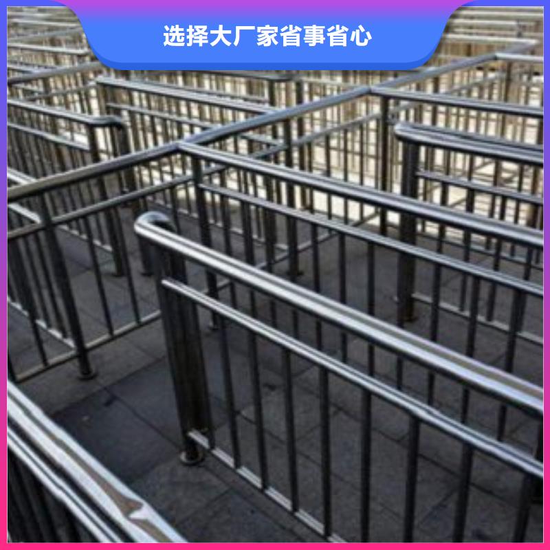 【護(hù)欄3】熱鍍鋅立柱優(yōu)質(zhì)貨源當(dāng)?shù)厣a(chǎn)廠家
