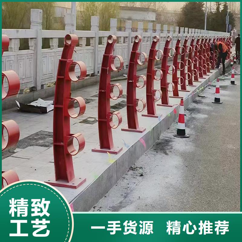 鋁合金樓梯護(hù)欄用心制作嚴(yán)謹(jǐn)工藝鋁合金防撞護(hù)欄本地生產(chǎn)商
