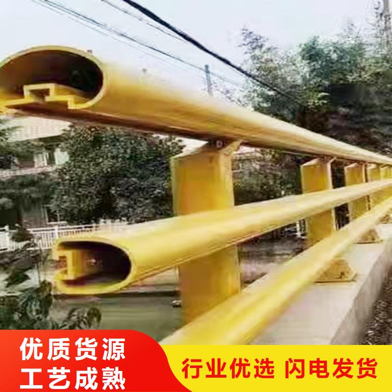 鋁合金天橋護(hù)欄供應(yīng)工廠自營(yíng)鋁合金防撞護(hù)欄精益求精