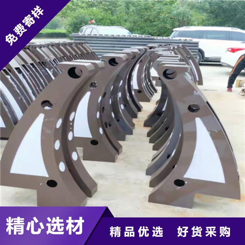 防撞護(hù)欄廠家服務(wù)熱線準(zhǔn)時(shí)交付