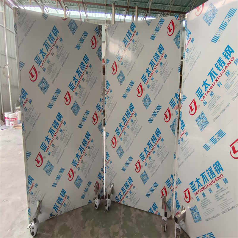 本地性價比高的4.0當(dāng)量鉛屏風(fēng)廠家