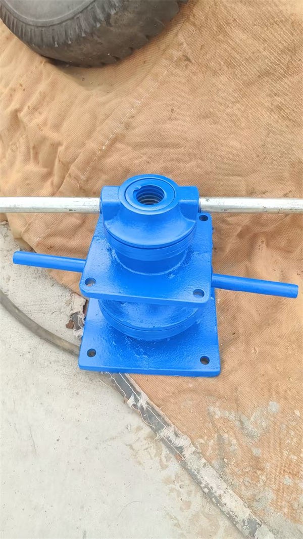 螺桿式啟閉機(jī)手動啟閉機(jī)免費(fèi)寄樣