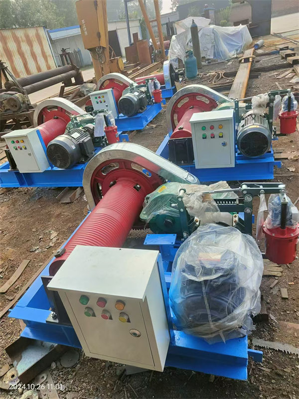 卷揚(yáng)式啟閉機(jī),QPG卷揚(yáng)啟閉機(jī)品質(zhì)保證