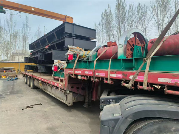 卷揚(yáng)式啟閉機(jī)_QPK卷揚(yáng)啟閉機(jī)做工細(xì)致