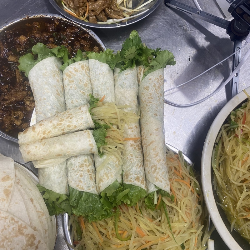 烙馍机仿手工春饼机工厂采购