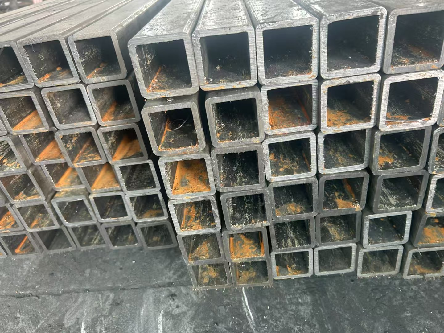 异形钢316L不锈钢薄壁T型管货源稳定