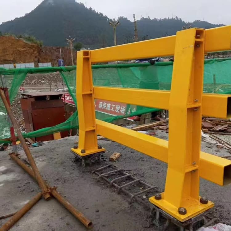 不锈钢护栏304复合管河道防护栏杆同行低价