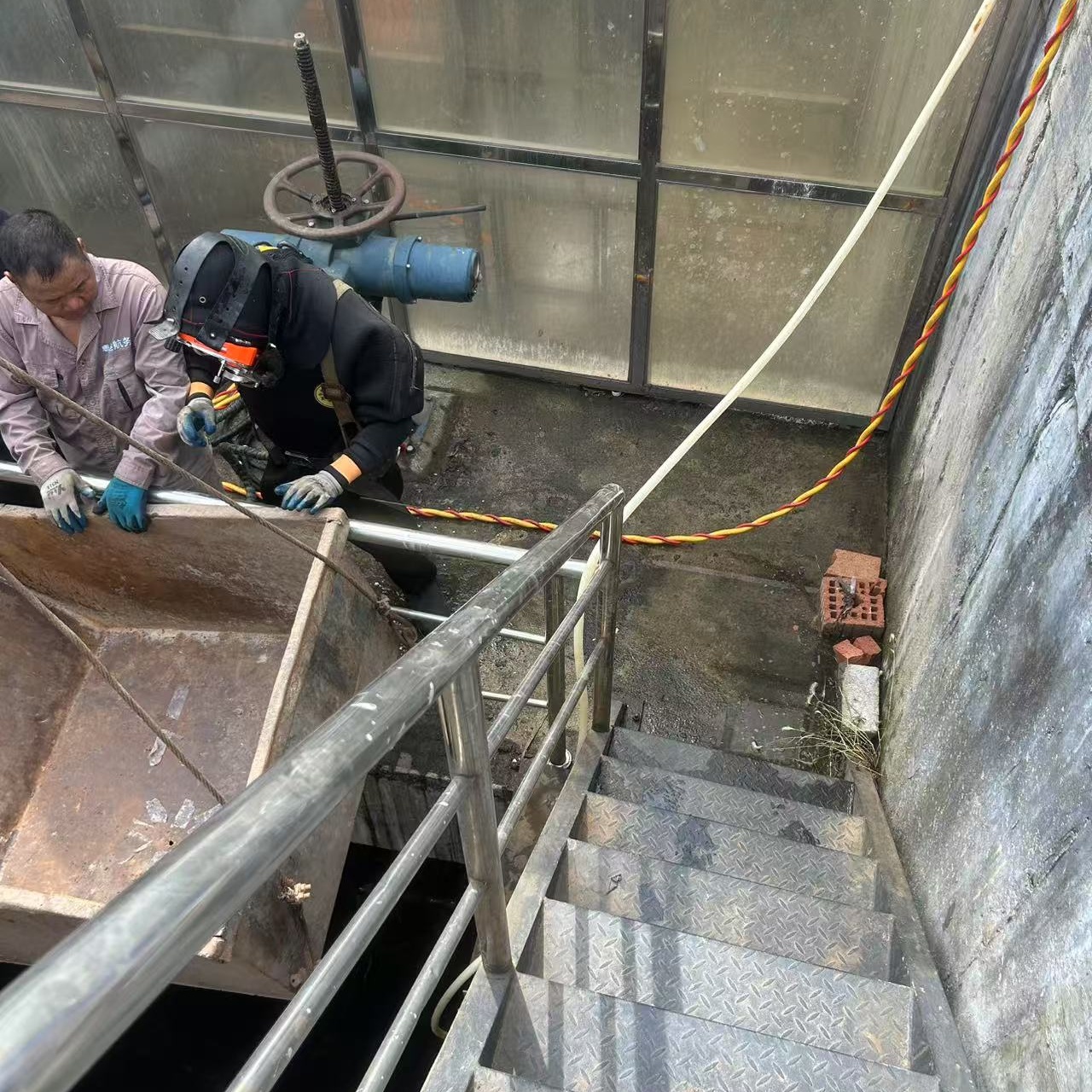 水下作業(yè)廠家直接報價