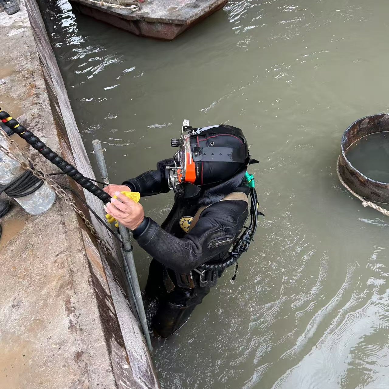 質(zhì)量可靠的水下施工基地