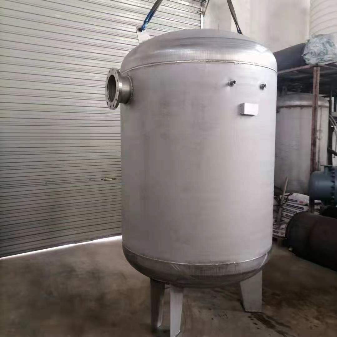 承壓保溫水箱品牌廠家輝煌用心做好每一件產(chǎn)品