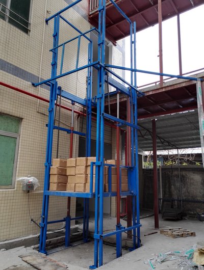萬(wàn)寧市萬(wàn)寧市牽引式液壓升降平臺(tái)施工團(tuán)隊(duì)