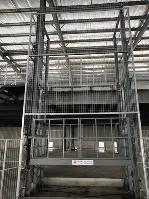 【貨物升降平臺(tái)】升降平移車位根據(jù)要求定制