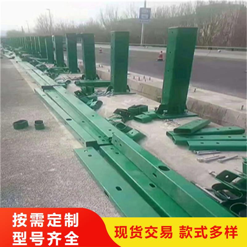 防腐木景观河道栏杆抗冲击耐磨损今日价格