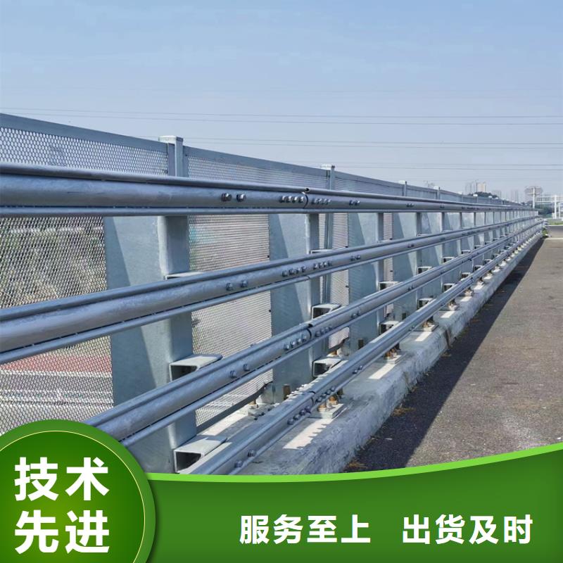 钢管木纹转印桥梁护栏耐磨光滑耐磨损一站式采购方便省心