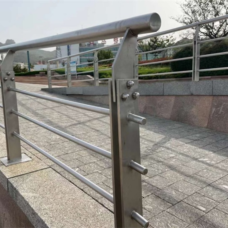 鋁合金護欄源頭廠家經(jīng)驗豐富