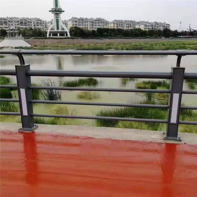燈光護(hù)欄適用場景
