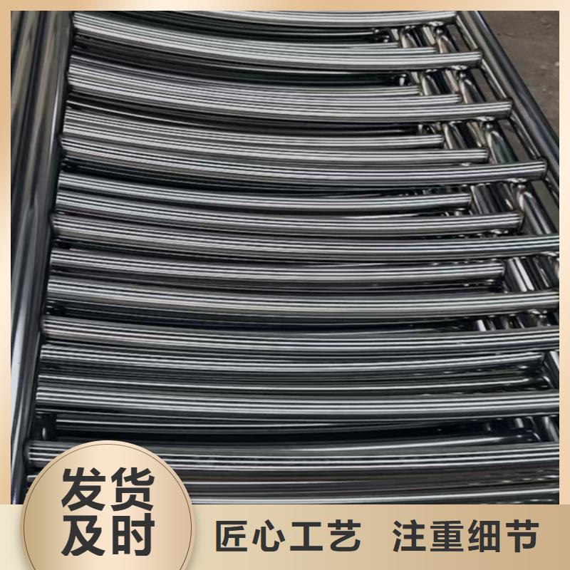 不锈钢桥梁防撞护栏厂家质量三包