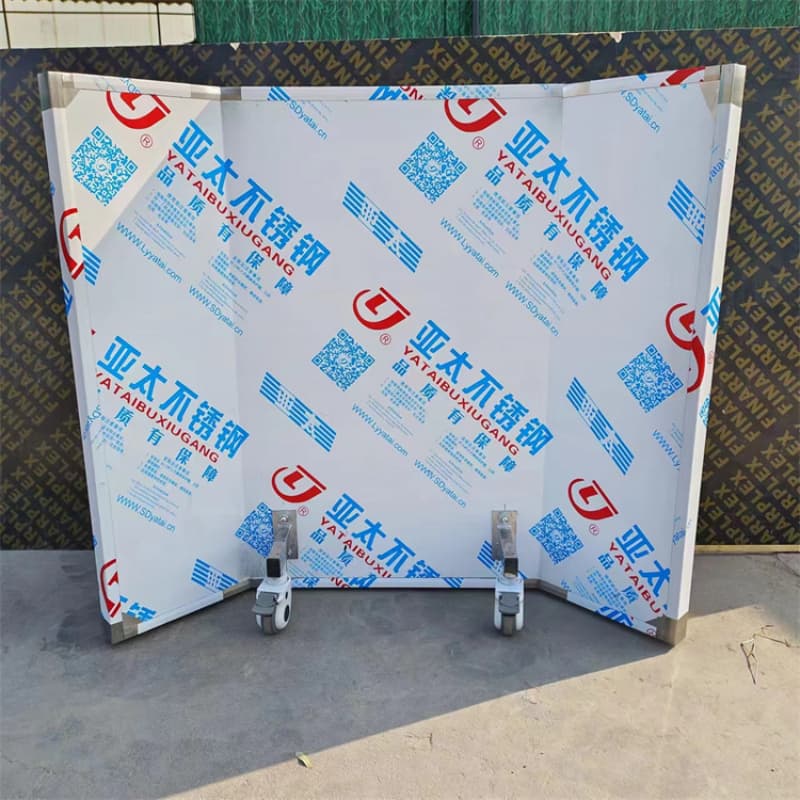 質(zhì)量可靠的折疊移動定制三聯(lián)式鉛屏風(fēng)銷售廠家