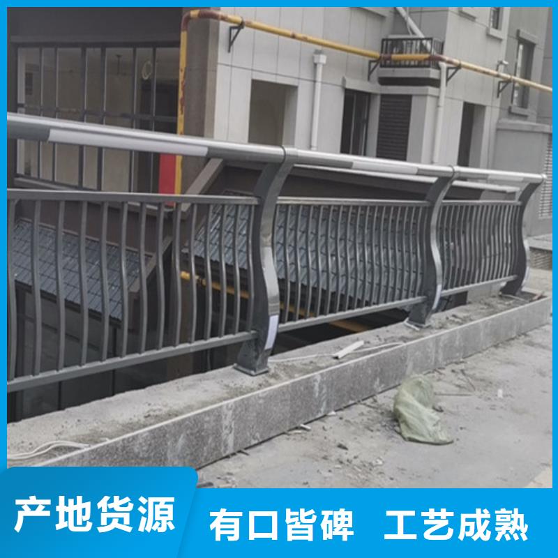 景區(qū)隔離燈光護(hù)欄
質(zhì)保2年當(dāng)?shù)厣a(chǎn)商