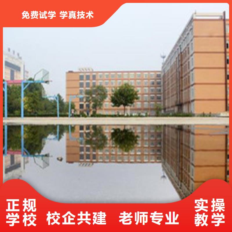 單招培訓(xùn)_【叉車塔吊駕駛培訓(xùn)】校企共建手把手教學(xué)