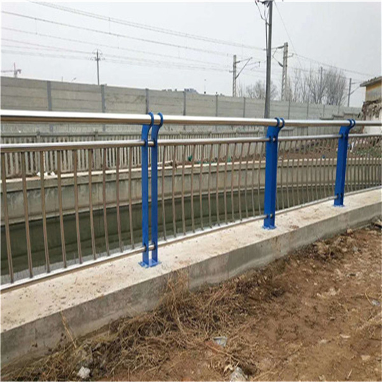 橋梁河道護(hù)欄省心省力誠信經(jīng)營質(zhì)量保證