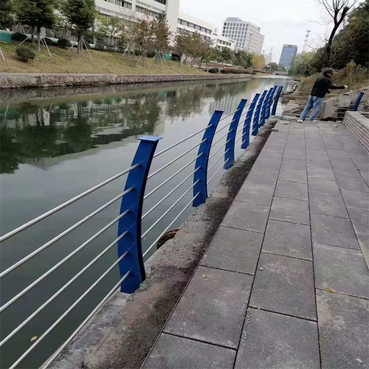 河道景觀護(hù)欄施工安裝本地生產(chǎn)商