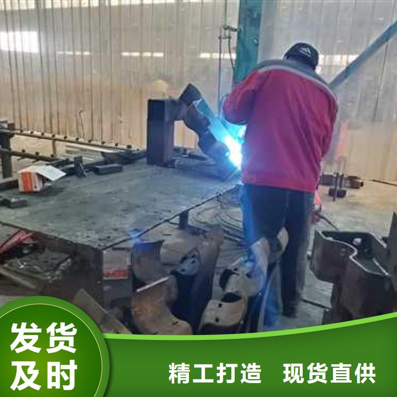 碳素鋼復(fù)合管護(hù)欄生產(chǎn)設(shè)備先進(jìn)暢銷本地