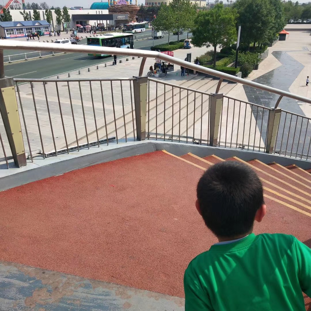 政桥梁护栏
型号