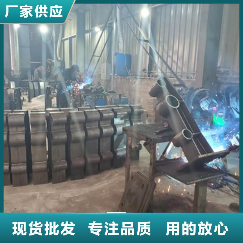 優(yōu)質(zhì)的304不銹鋼復(fù)合管橋梁護(hù)欄供應(yīng)商專業(yè)生產(chǎn)制造廠