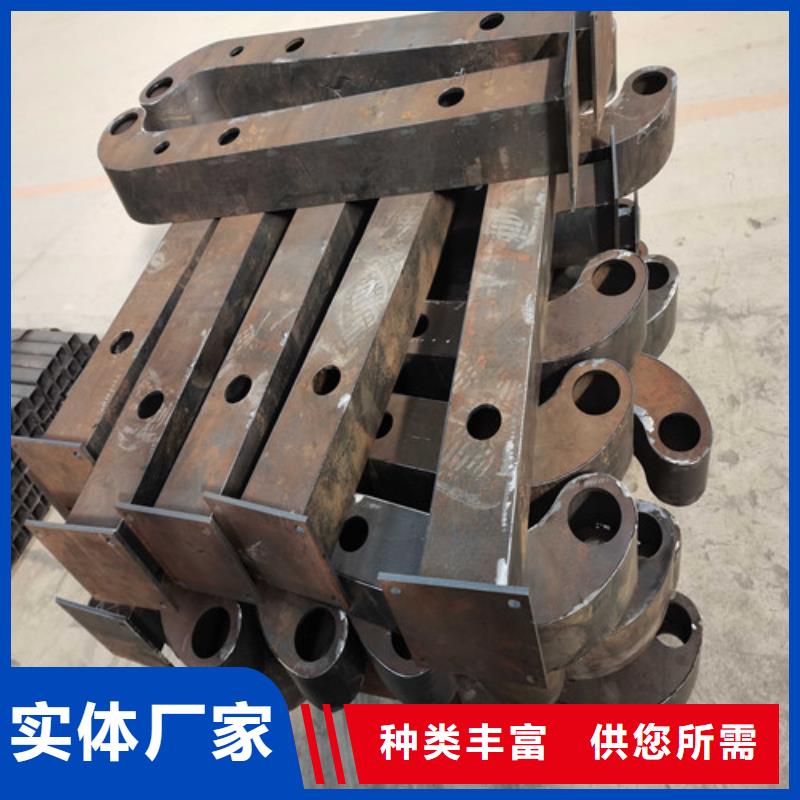 【不銹鋼復(fù)合管防撞護(hù)欄防撞護(hù)欄好貨直銷】?jī)r(jià)格地道