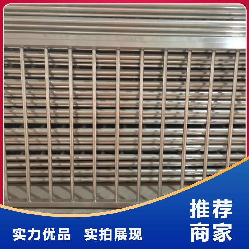 防撞欄桿來(lái)圖在線報(bào)價(jià)當(dāng)?shù)貜S家
