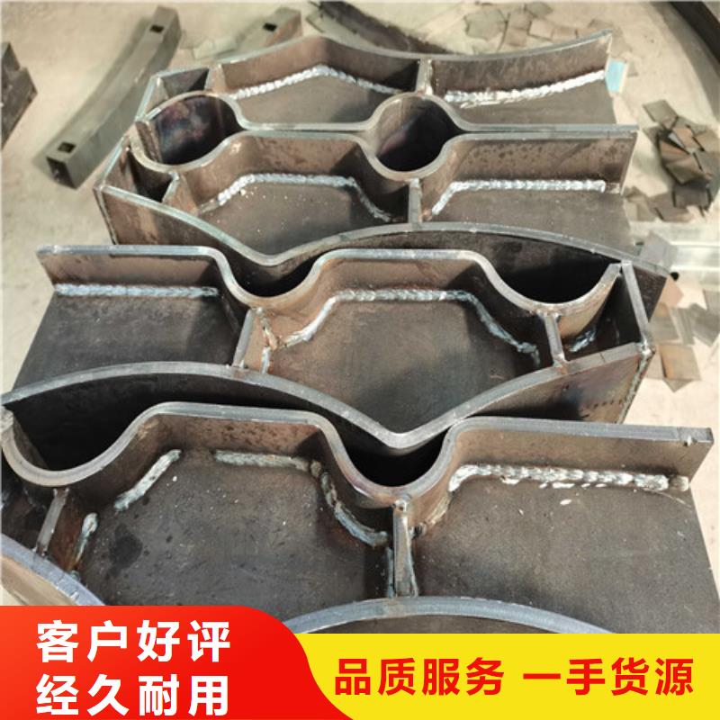 賣不銹鋼燈箱護(hù)欄的廠家本地品牌