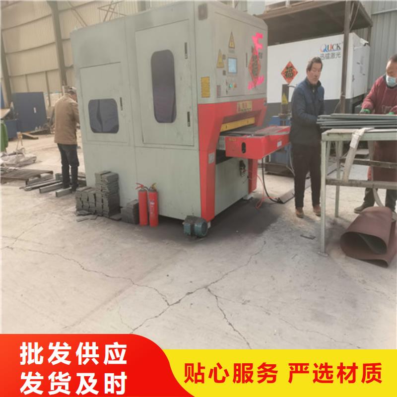 不锈钢碳素钢复合管护栏生产公司匠心打造