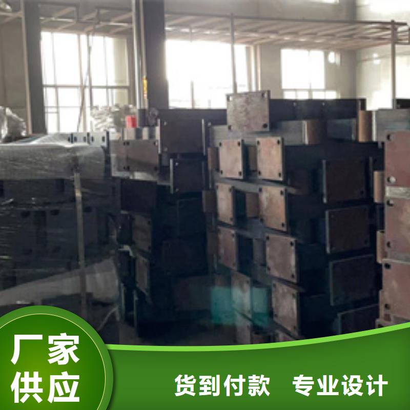 橋梁護欄不銹鋼碳素鋼復合管廠品質(zhì)之選貨源充足