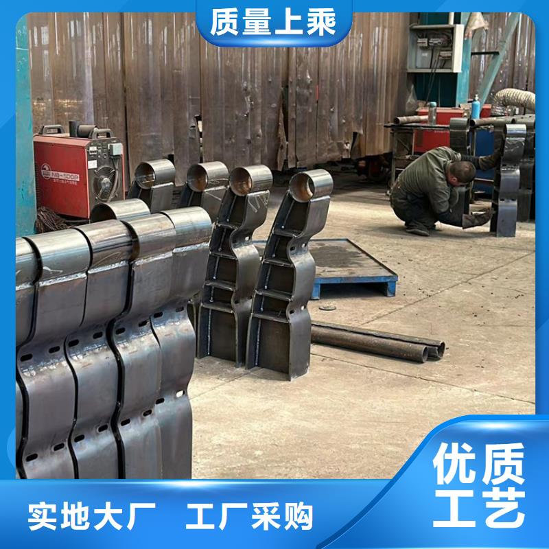 有現(xiàn)貨的廣安城市公路橋梁防撞護(hù)欄實體廠家