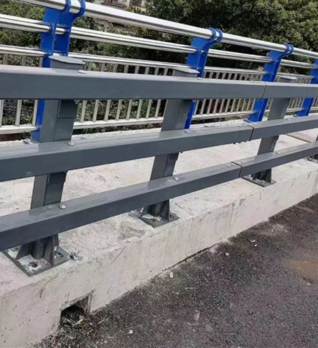 【橋梁護(hù)欄不用】道路護(hù)欄廠廠家工藝先進(jìn)