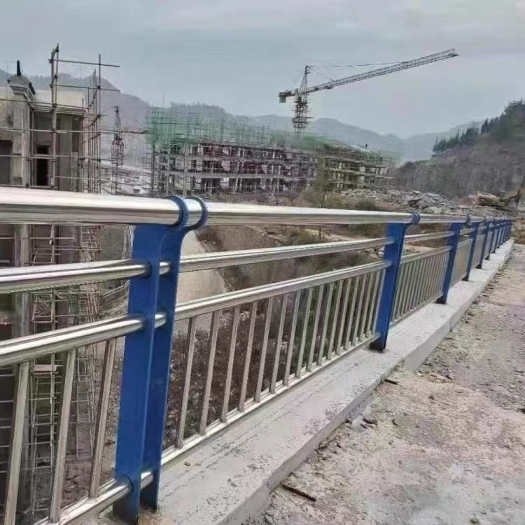 護(hù)欄立柱支持大小批量采購