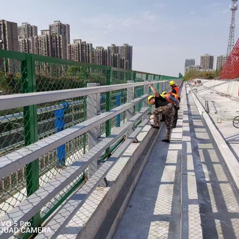 护栏道路两侧护栏产品细节