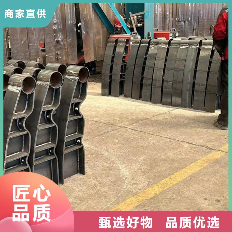防撞護欄-道路護欄供貨及時當?shù)厣a(chǎn)商