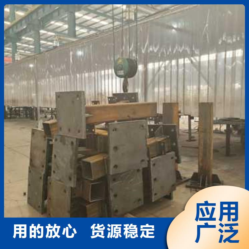 鋼結(jié)構(gòu)防撞護(hù)欄_精益求精{當(dāng)?shù)貆公司