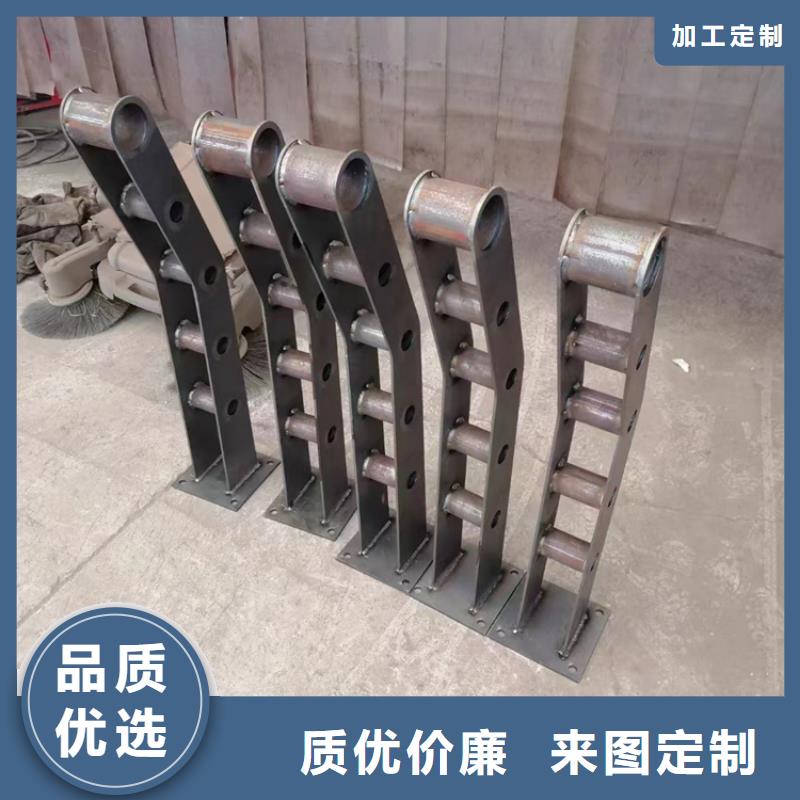 不銹鋼復(fù)合管鍍鋅噴塑防撞欄一站式采購工程施工案例