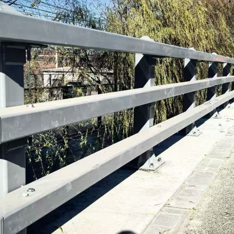 桥梁护栏防撞栏杆源头厂家经验丰富