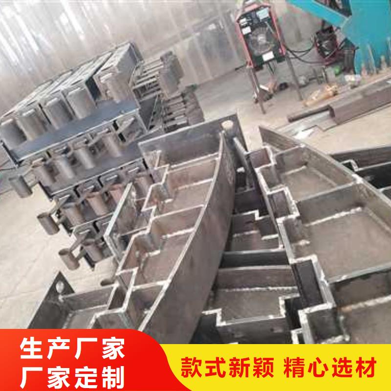 景觀護欄_【防撞護欄】真材實料誠信經(jīng)營當?shù)毓? />
                                <div   id=