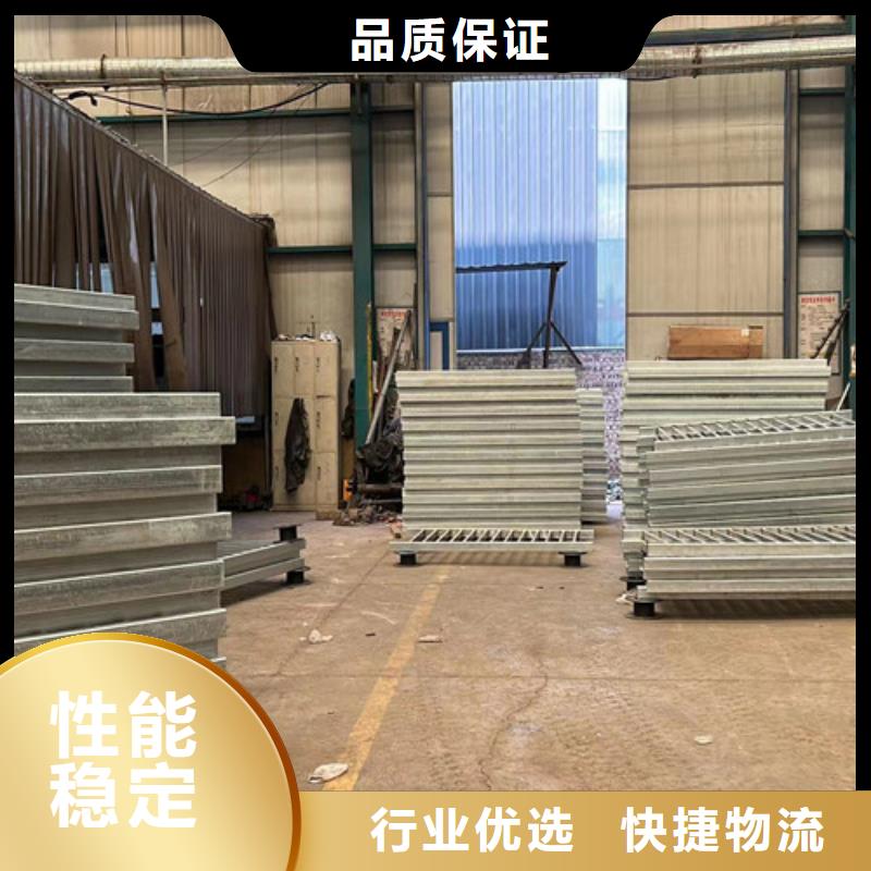 道路護(hù)欄,交通防撞圍欄多種工藝同城供應(yīng)商