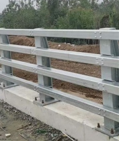采購道路景觀護(hù)欄_認(rèn)準(zhǔn)聚晟護(hù)欄制造有限公司_值得信賴