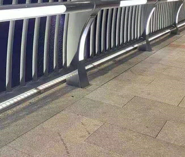  護(hù)欄嚴(yán)格把控每一處細(xì)節(jié)