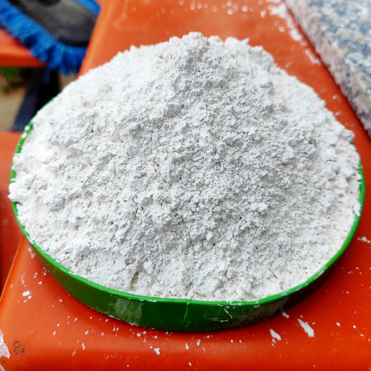 氫氧化鈣熟石灰專業(yè)生產(chǎn)制造廠